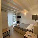 Scirocco Apartment, Rosa Dei Venti, Perla Marina Apartment *